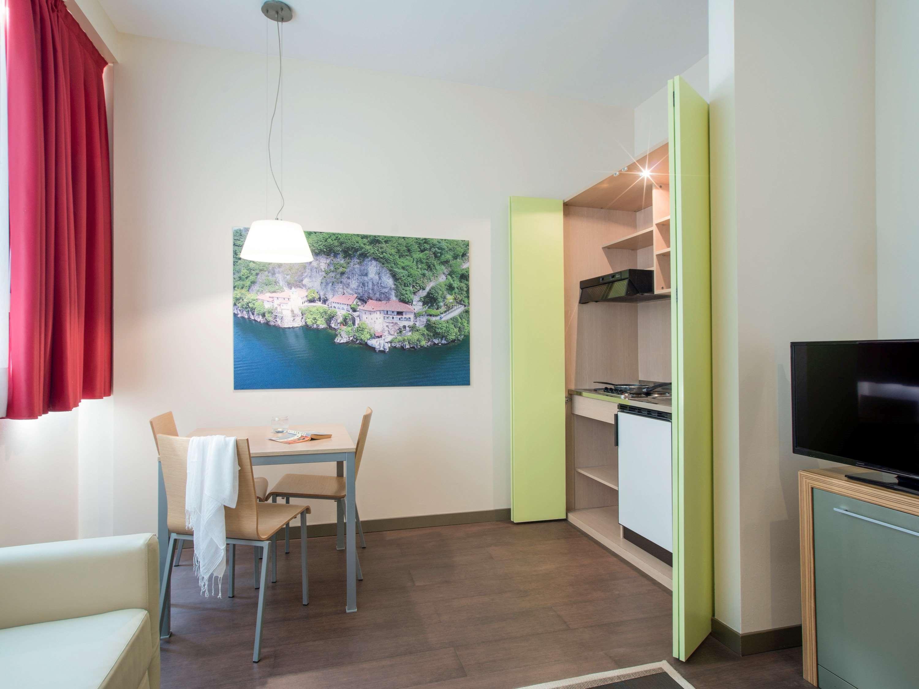 Bis Hotel Varese Ngoại thất bức ảnh