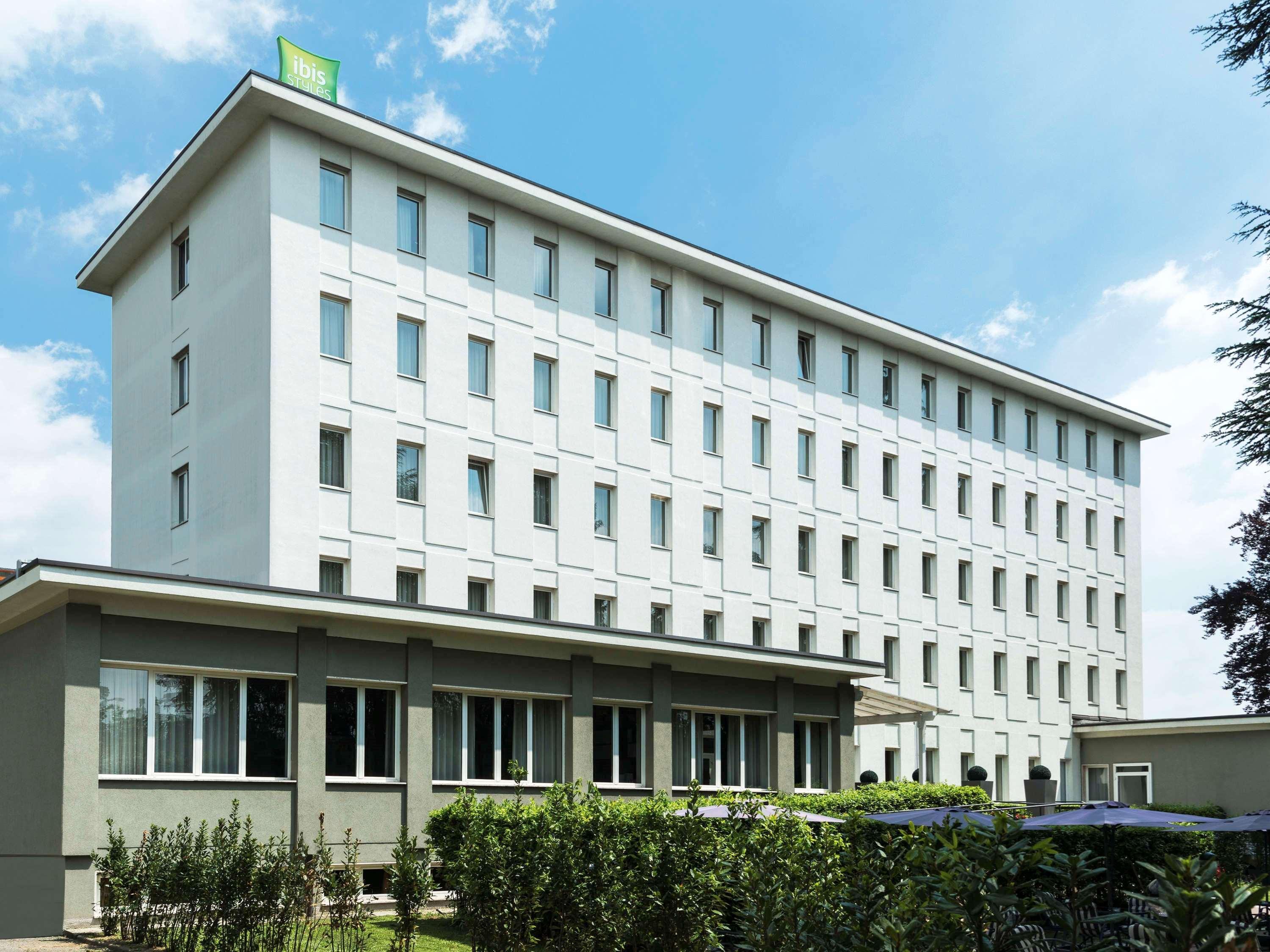 Bis Hotel Varese Ngoại thất bức ảnh