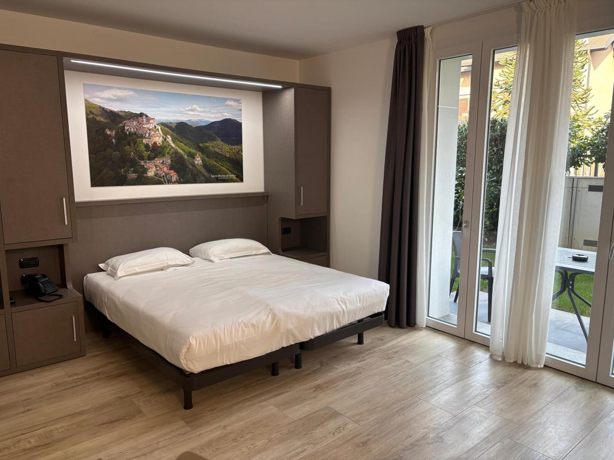 Bis Hotel Varese Ngoại thất bức ảnh