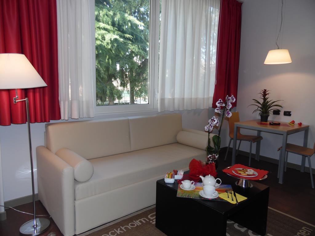 Bis Hotel Varese Ngoại thất bức ảnh