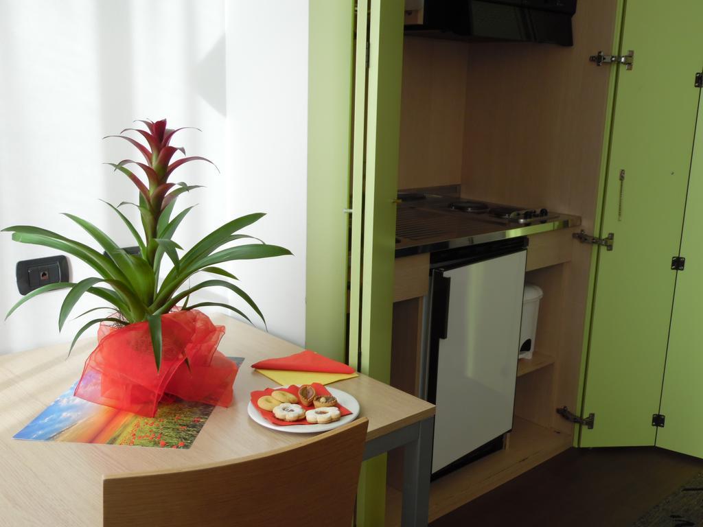 Bis Hotel Varese Ngoại thất bức ảnh
