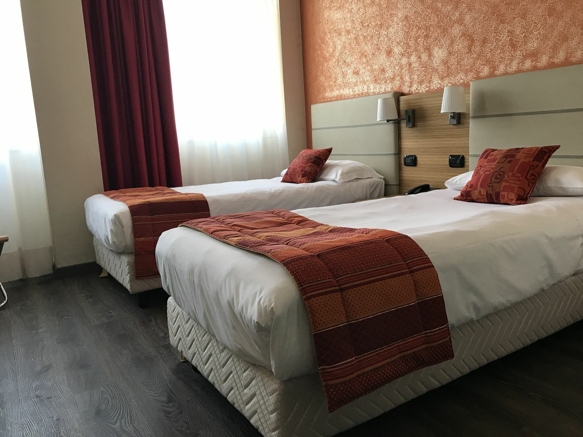 Bis Hotel Varese Ngoại thất bức ảnh